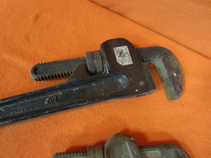 lot 53 image: Pipe Wrenches