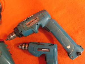 lot 54 image: Makita Cordless Tools