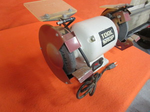 lot 77 image: Bench Grinder