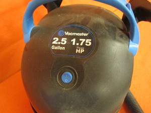 lot 84 image: 2 12 gal. Shop Vac