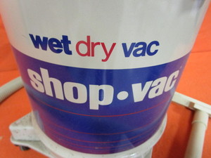 lot 85 image: 5 gal. Shop Vac
