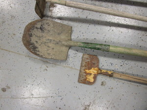 lot 105 image: Hand Tools