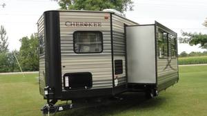 2017 Forest River Travel Trailer Cherokee Limited