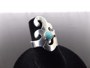 .925 Sterling Silver Turquoise Cabochon Ring Size 8