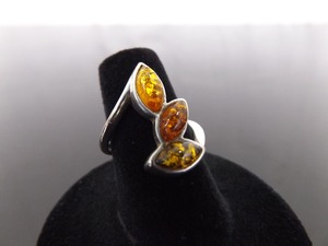 .925 Sterling Silver Amber Cabochon Ring Size 6
