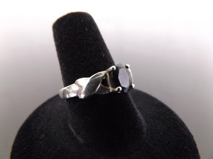 .925 Sterling Silver Oval Cut Black Onyx Ring Size 8