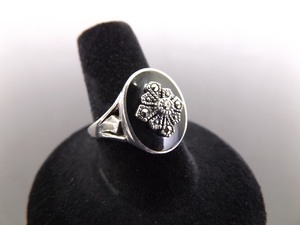 .925 Sterling Silver Art Nouveau Inlayed Onyx Ring Size 7.75