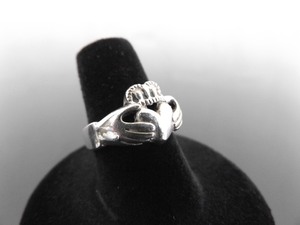 .925 Sterling Silver Claddagh Ring Size 7