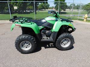 lot 2 image: 2006 Arctic Cat 650 H1 4WD ATV