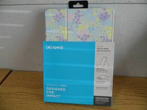 New iPad Speck Case