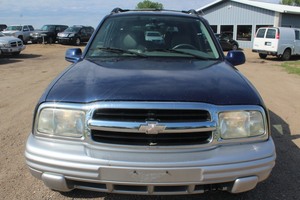 2001 Chevrolet Tracker LT 4x4