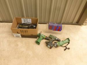 lot 23 image: Hitachi tool kit with 4 batteries & charger. Tested & works. As shown.