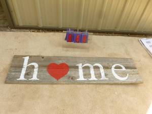 lot 44 image: Home sign made of barn wood. Well made. As shown.