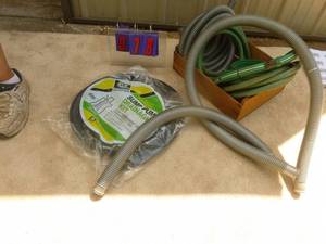 lot 78 image: Box of hose. As shown.