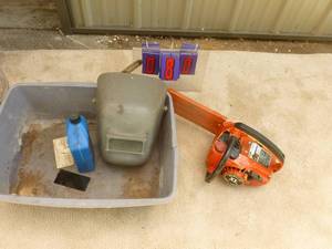 lot 80 image: Homelite xl 10. Tested & works. As shown.