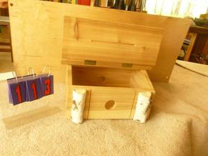 lot 113 image: Rustic weddingfuneral card box. As shown.