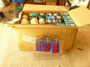 lot 128 image: Box of 6 dozen mostly new softballs. As shown.