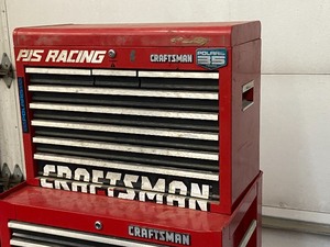 lot 14 image: Craftsman Two-Piece Tool Chest