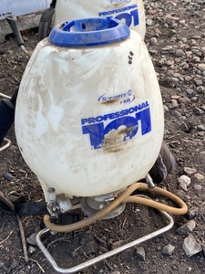 lot 30 image: (3) SP-Systems Backpack Sprayers