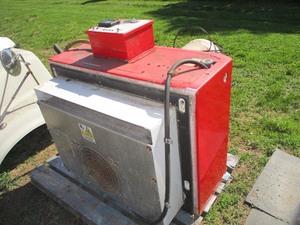 lot 18 image: HEATER FOR TRUCK VAN 2- CYLINDER YAMAR DIESEL