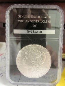 lot 120 image: UNCIRCULATED 1900 MORGAN SILVER DOLLAR
