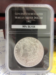 lot 122 image: UNCIRCULATED 1902 MORGAN SILVER DOLLAR
