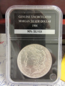 lot 123 image: UNCIRCULATED 1904 MORGAN SILVER DOLLAR