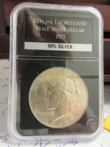 lot 124 image: UNCIRCULATED 1923 PEACE SILVER DOLLAR