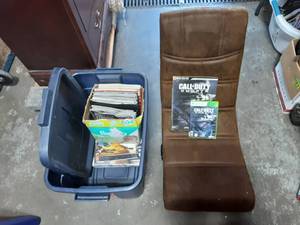 lot 27 image: Video Gaming Chair, XBox 360 Game, Gaming & Sports Magazines