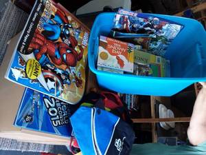 lot 44 image: Tote Bin With Lid Full Of Nice Kids Books, Book Bags & Back Packs