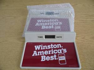 Lot of 2 Winston Clocks