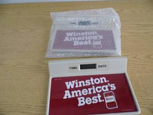 Lot of 2 Winston Clocks