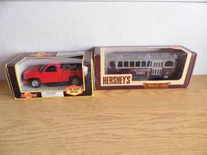 Hershey Trolley Car - Ram Truck