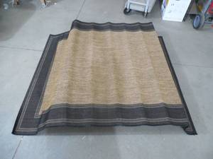 lot 23 image: 5 x 7 Area Rug Tan  Brown