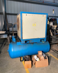 lot 11 image: Quincy 25HP Rotary Screw Air Compressor