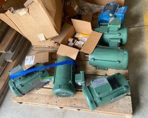 lot 16 image: Electric Motors for Class III Hazards (Qty 6)