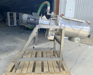 lot 9 image: Russell Finex Screener Liquid Solid Separator