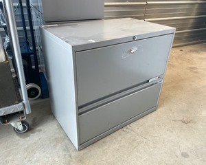 lot 422 image: Cubicle Storage DrawerShelf