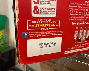 lot 582 image: Case of SlimFast Advanced Energy Caramel Latte