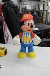Mickey Mouse Table Dcor