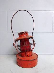 lot 117 image: VINTAGE Orange Handlan Lantern