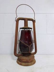 lot 130 image: VINTAGE Dietz Lantern