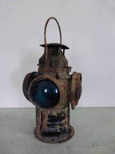 lot 156 image: VINTAGE Adlake Railroad Lantern