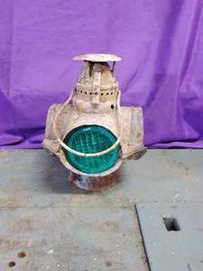 lot 39 image: Adlake Railroad SWitch Signal Lamp