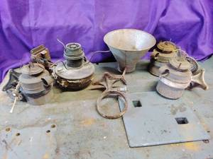 lot 69 image: Lot of Misc Lanterns & Parts