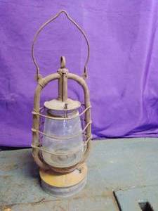 lot 95 image: Made in Germany Lamp