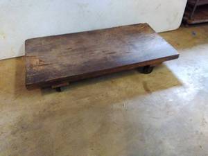 lot 225 image: Dolly Cart