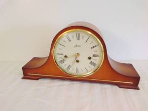 Mantle Clock