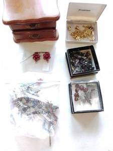 Box of Misc Jewelry
