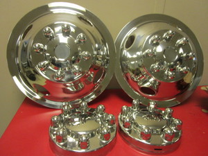 lot 629 image: CHROME RIMS, NEW